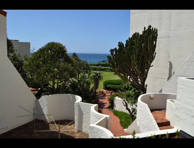 4 BEDROOM TOWNHOUSE FOR SALE IN UMHLANGA CENTRAL